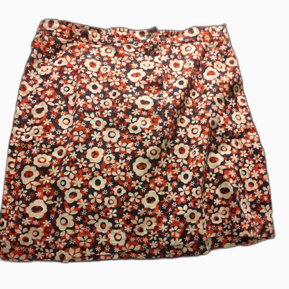 Christopher & Banks floral cotton skirt🎉🎉 will remove soon!!! (221) - Picture 2 of 6